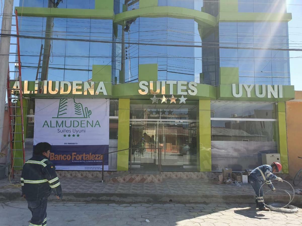 Almudena Suites Uyuni Exteriör bild